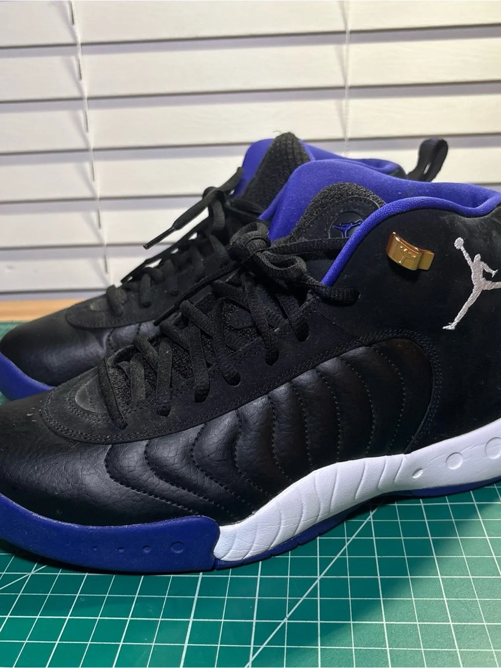 Jordan Jumpman Pro Men's Size 11 Basketball Sneakers Black and Concord